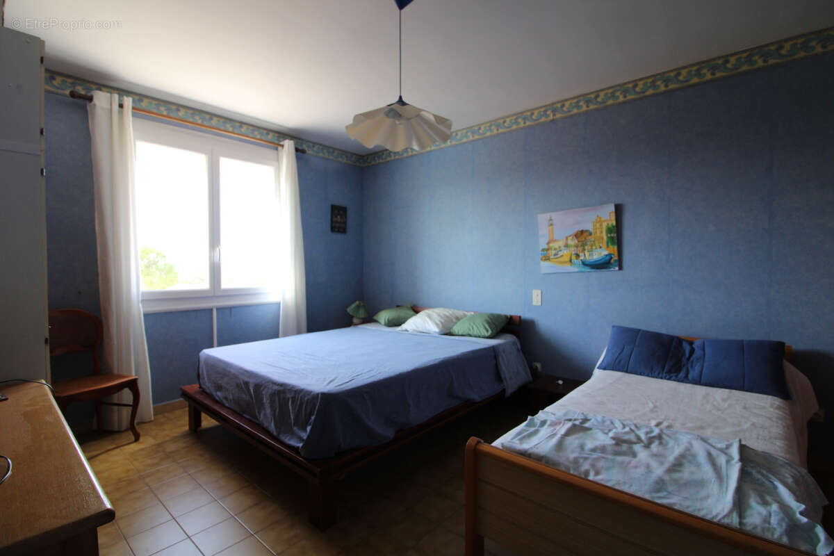 Maison à SAINT-JULIEN-DE-CASSAGNAS