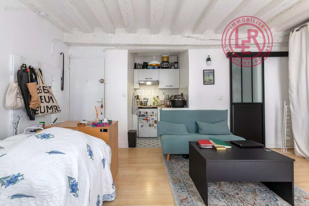 Appartement à PARIS-4E