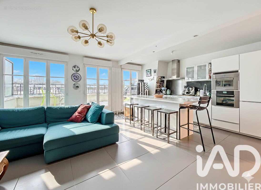 Photo 1 - Appartement à LE PLESSIS-TREVISE