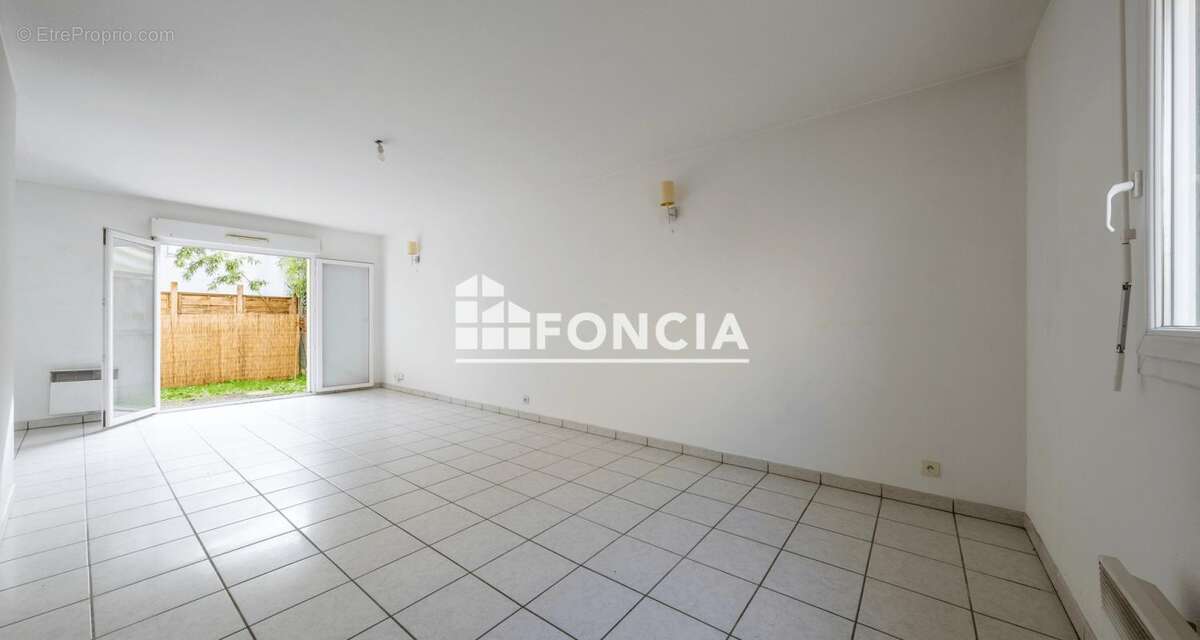 Appartement à LE BOUSCAT