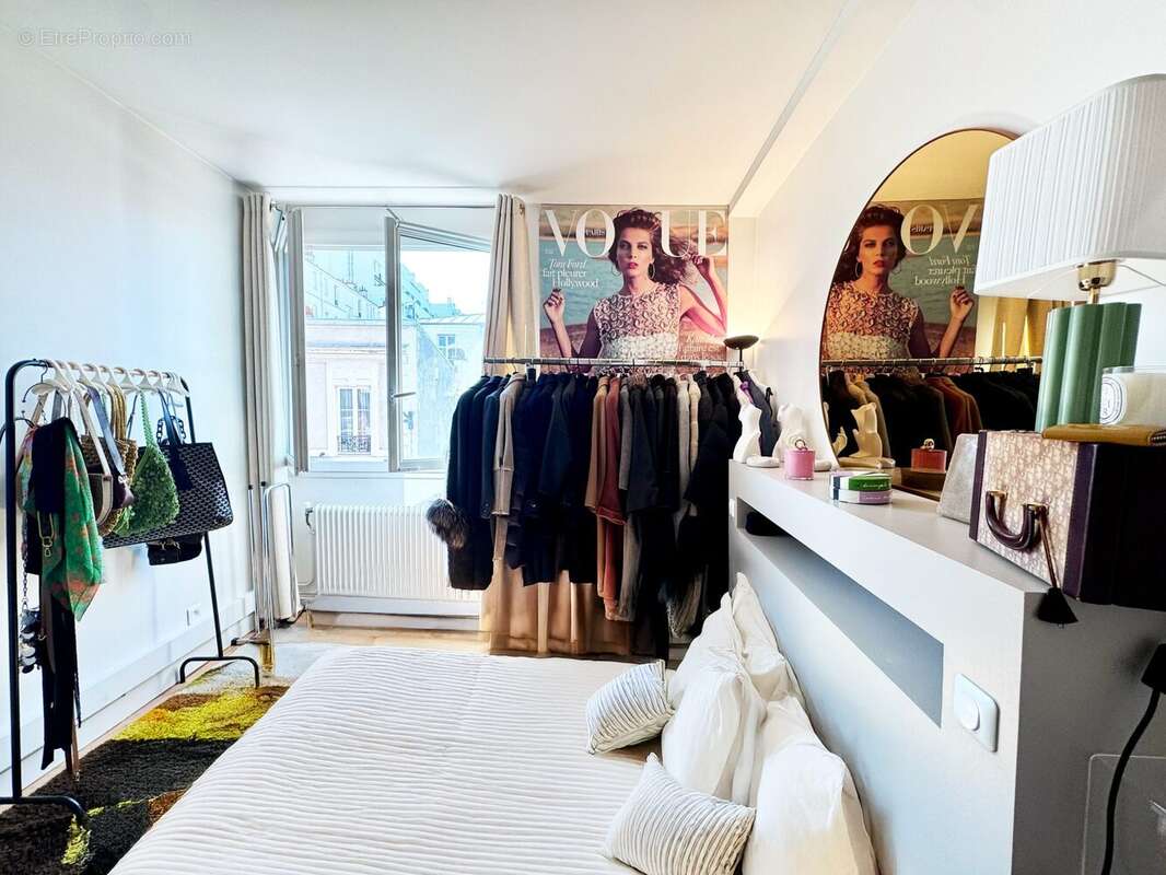 Appartement à PARIS-11E