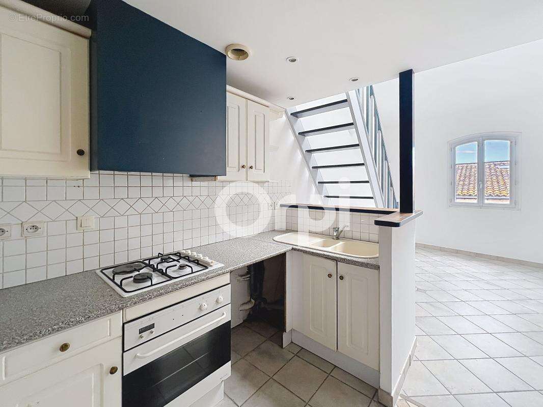 Appartement à ROQUEBRUNE-SUR-ARGENS