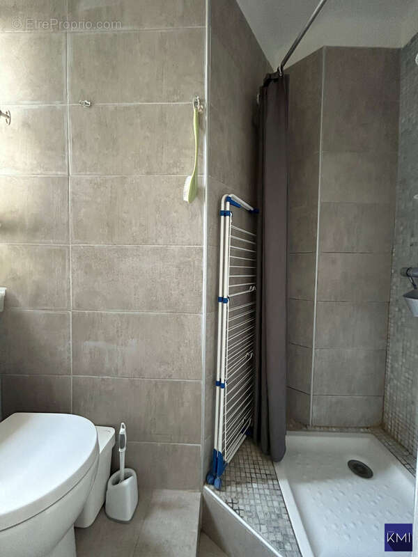 Appartement à PARIS-20E