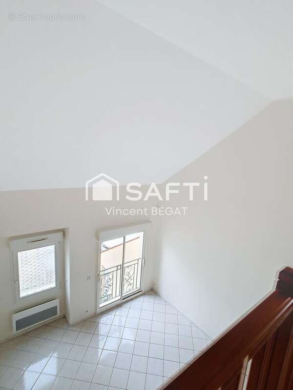 Photo 9 - Appartement à MONTEREAU-FAULT-YONNE