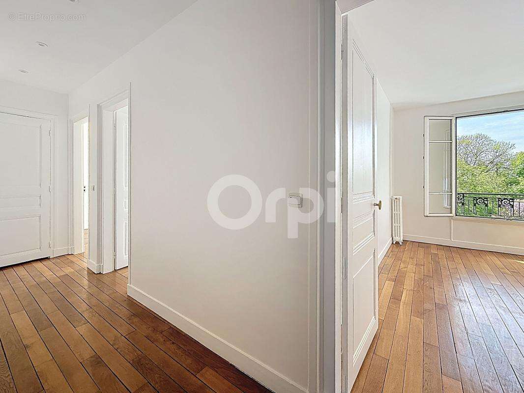 Appartement à NOGENT-SUR-MARNE