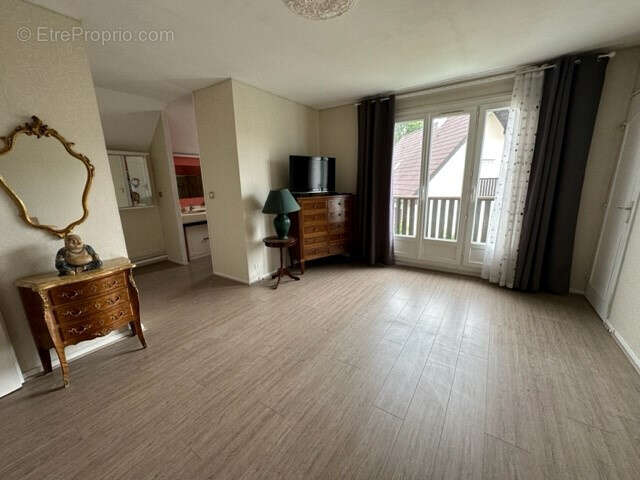 maison 6 pièces - photo 11