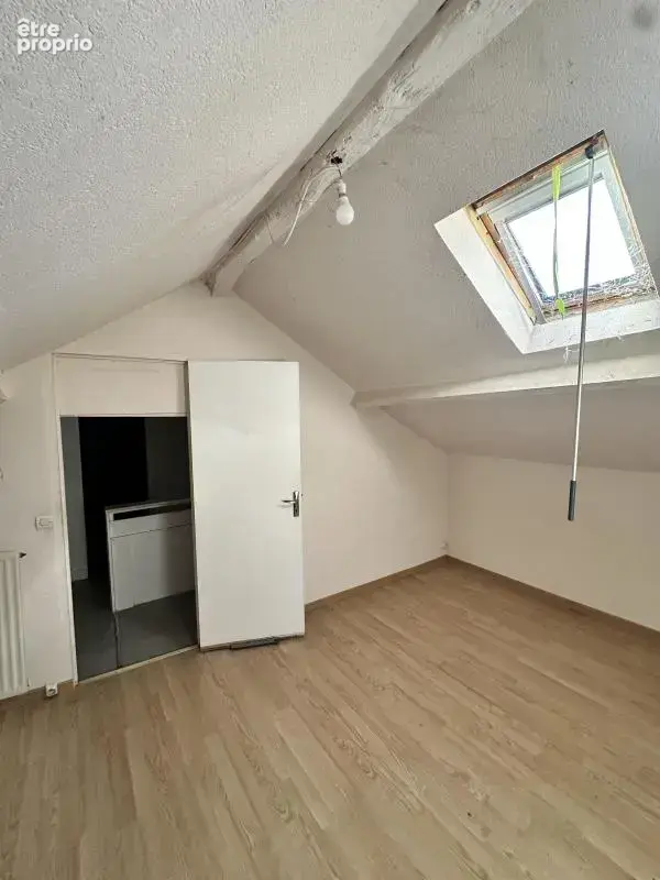 Maison hyper centre 115 m² possibilite 4 chambres a raffraichir - photo 11