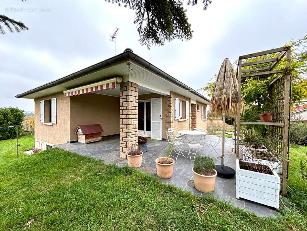 Maison à NIEVROZ