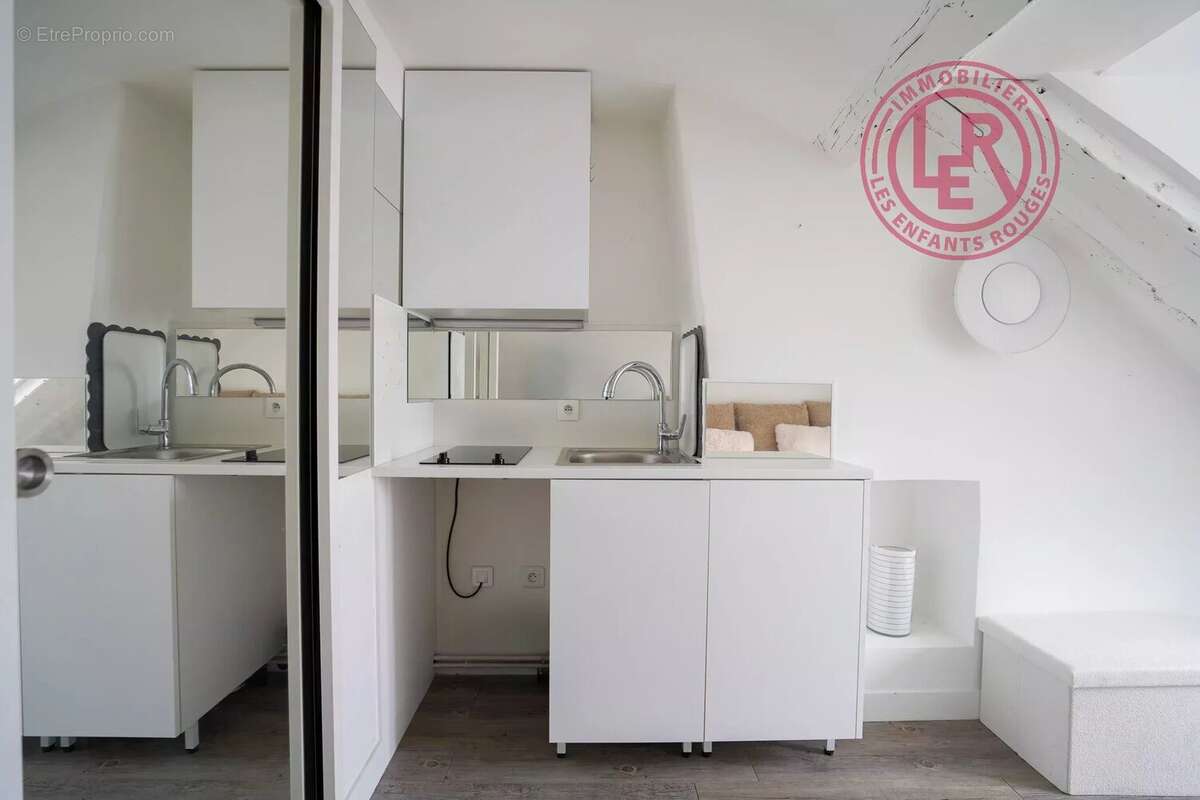 Appartement à PARIS-4E