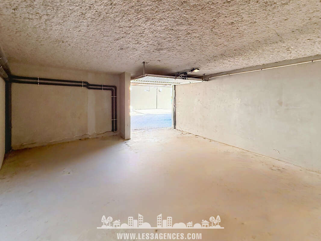 Appartement à COGOLIN