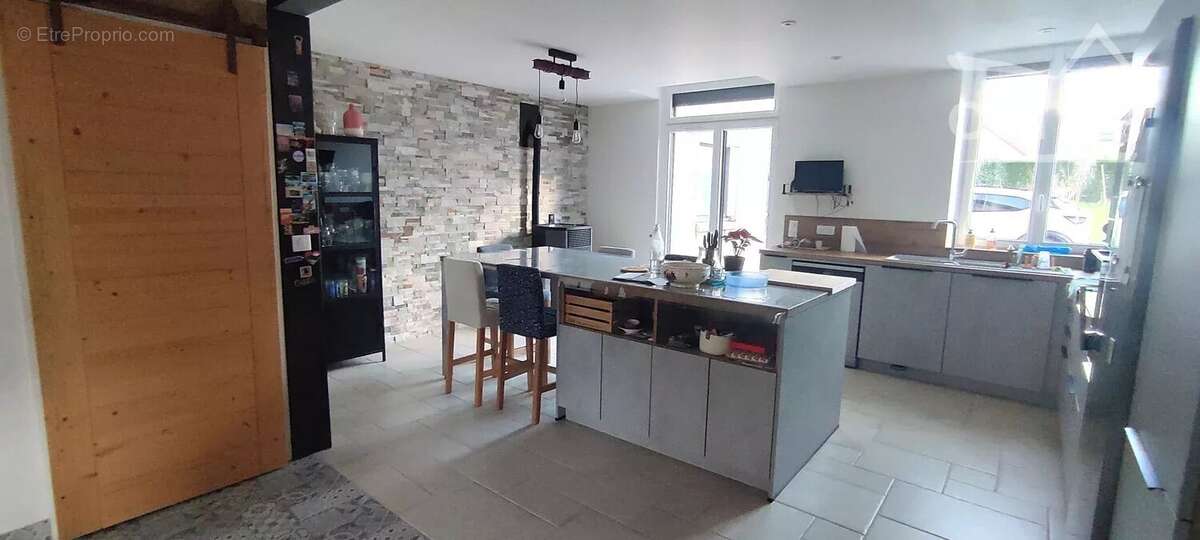 Maison à HUISSEAU-SUR-COSSON