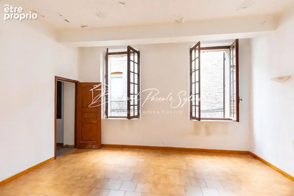 BAISSE DE PRIX - Immeuble de rapport  de 313 m2 avec commerce à Apt (84) - photo 12