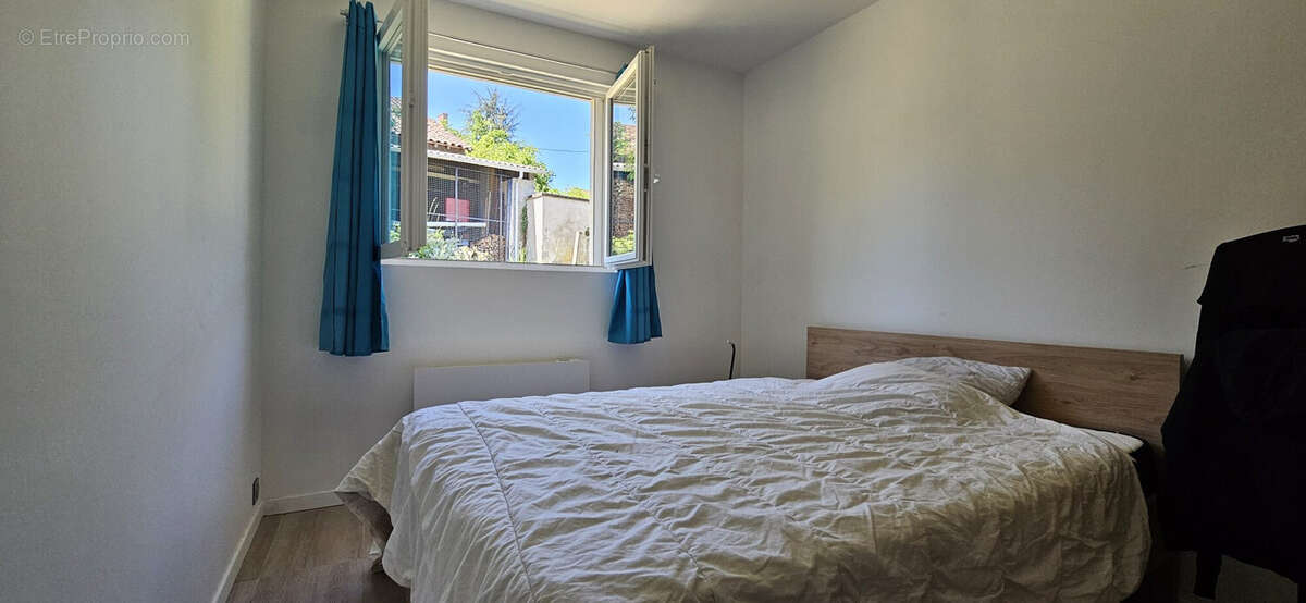 Maison 64 m² à Saint-Germain-Du-Salembre  - photo 5