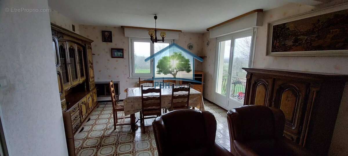 Maison à THAON-LES-VOSGES