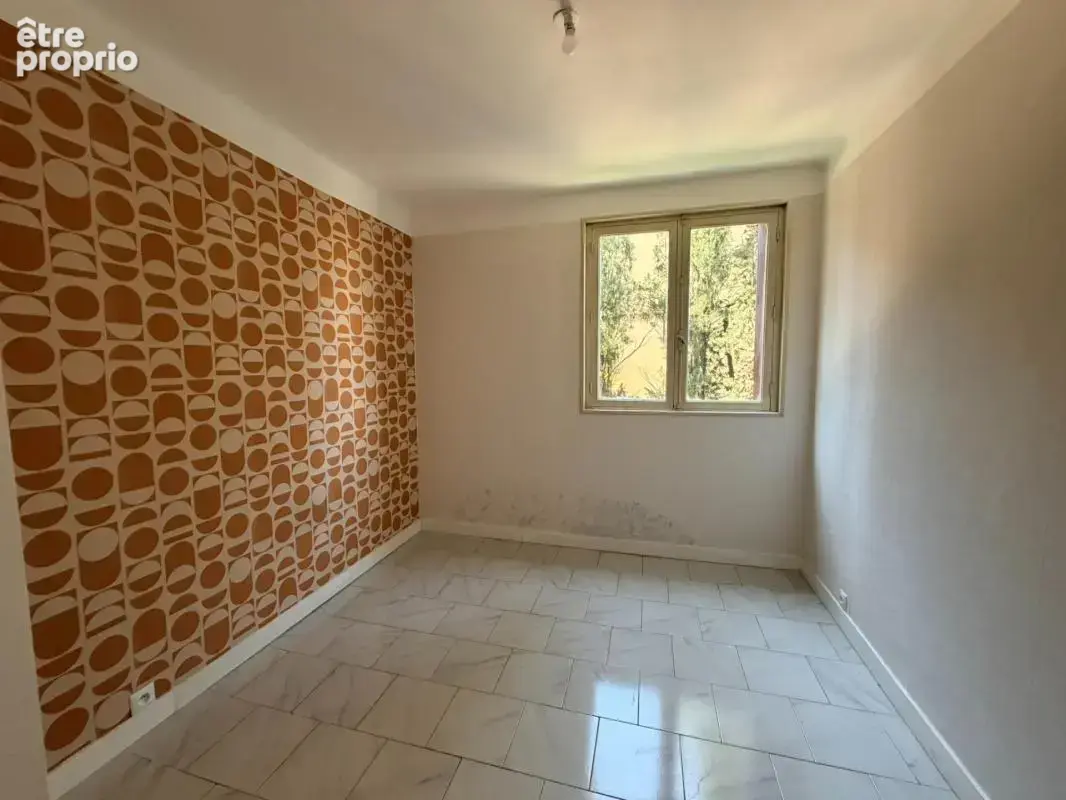 Aix Quartier Pigonnet – Appartement T4/5 traversant de 81 m² avec balcon, cave et stationnement - photo 19