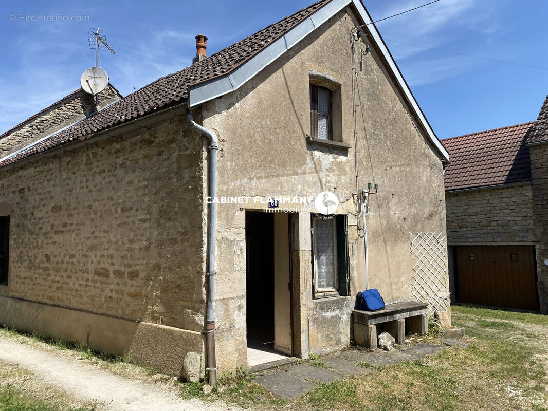 Maison à VENAREY-LES-LAUMES