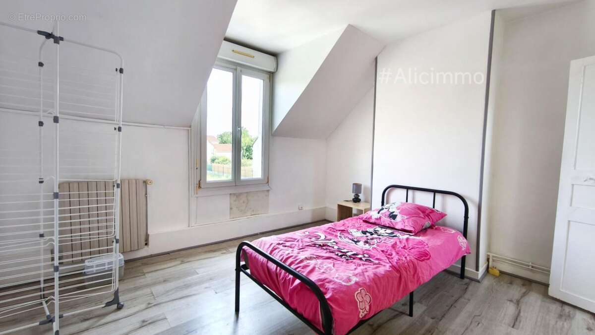 Maison à SEZANNE