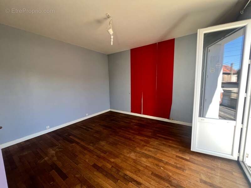 Grande Maison 140 m² – HYPER CENTRE– Jardin, garage, dépendance - photo 18