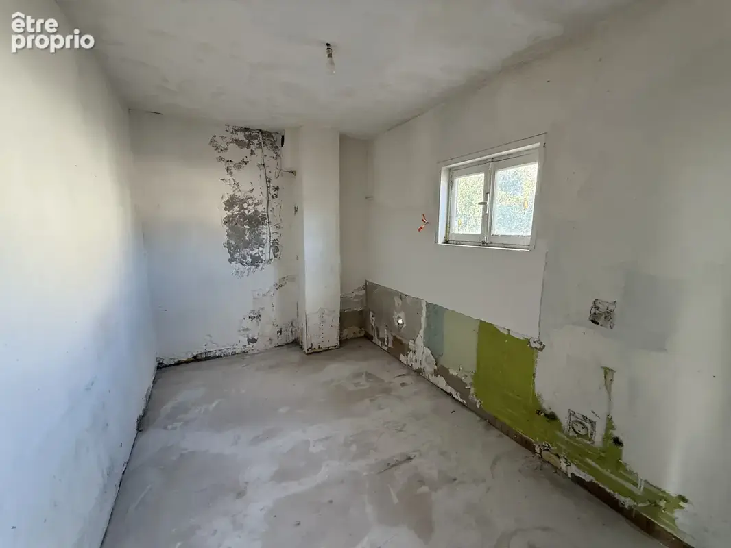 Immeuble - local commercial - deux appartements - photo 8