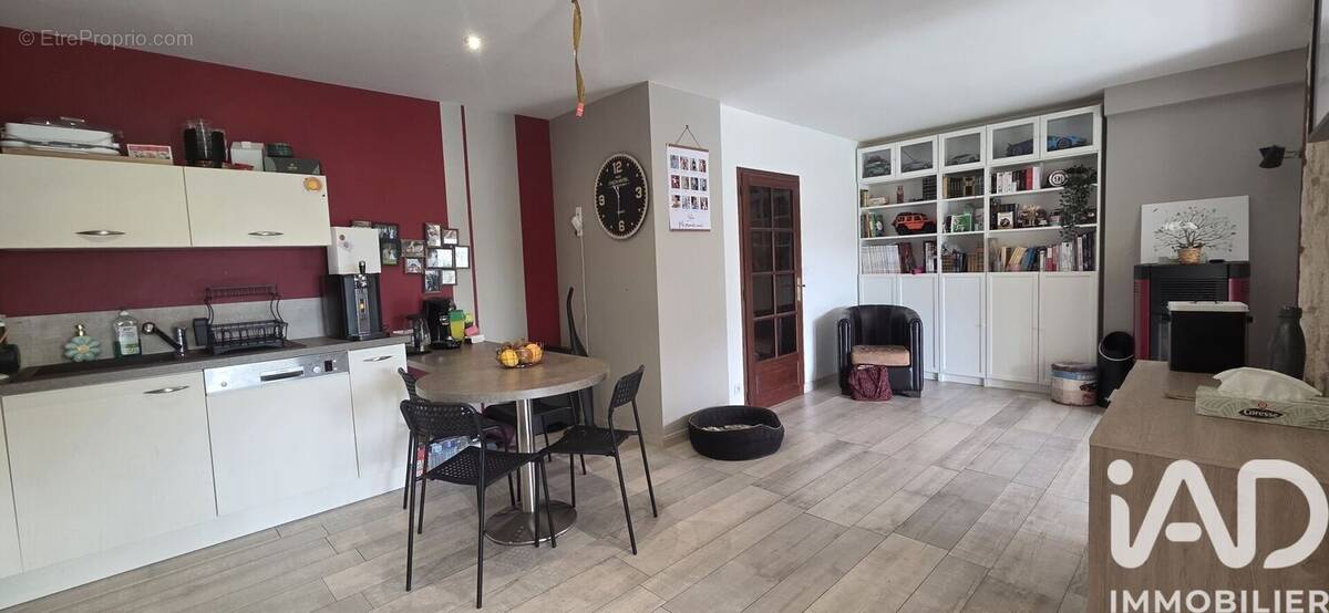 Photo 1 - Maison à NUAILLE