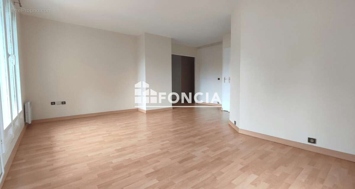 Appartement à RAMBOUILLET
