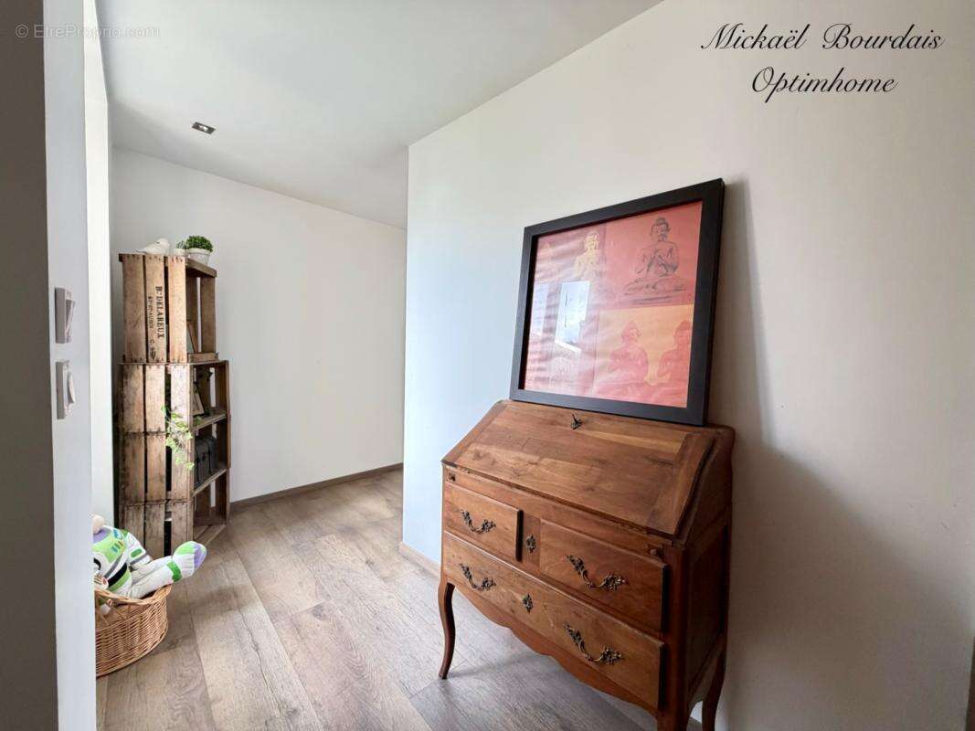 Maison familiale 158 m² + 50 m² aménageables - 4 chambres - Centre Le Lude - photo 8