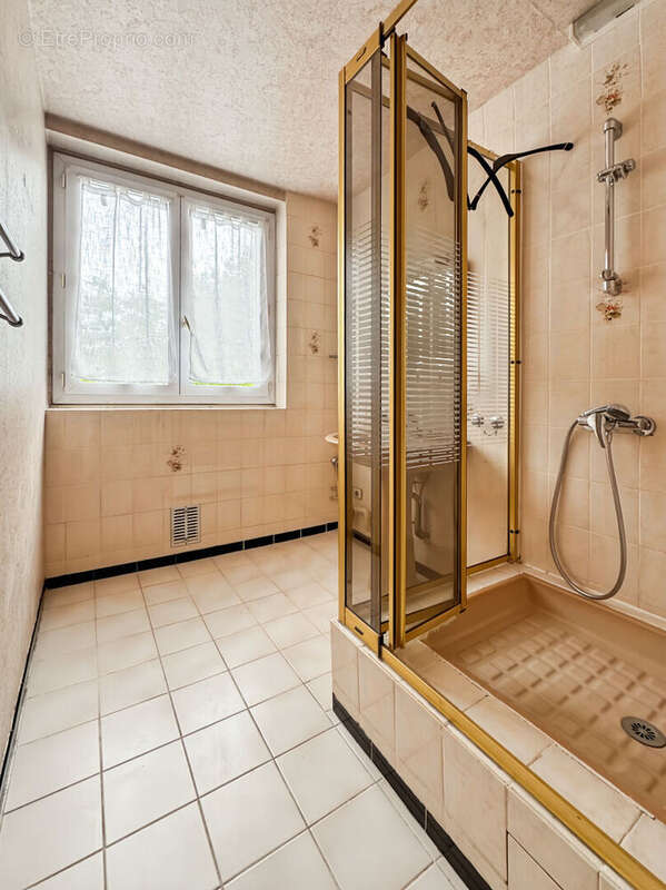 Appartement à ROSNY-SOUS-BOIS