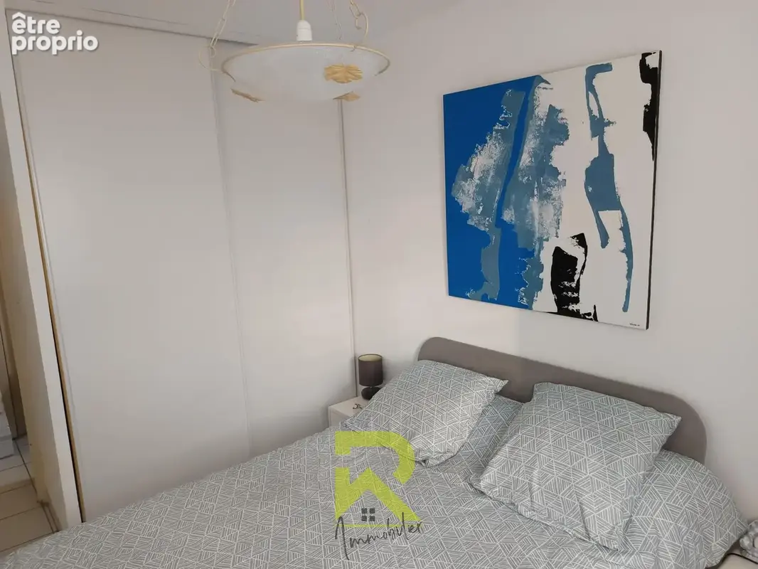 Appartement T3 en résidence sécurisée avec terrasse et place de parking  quartier Jean Moulin - photo 5