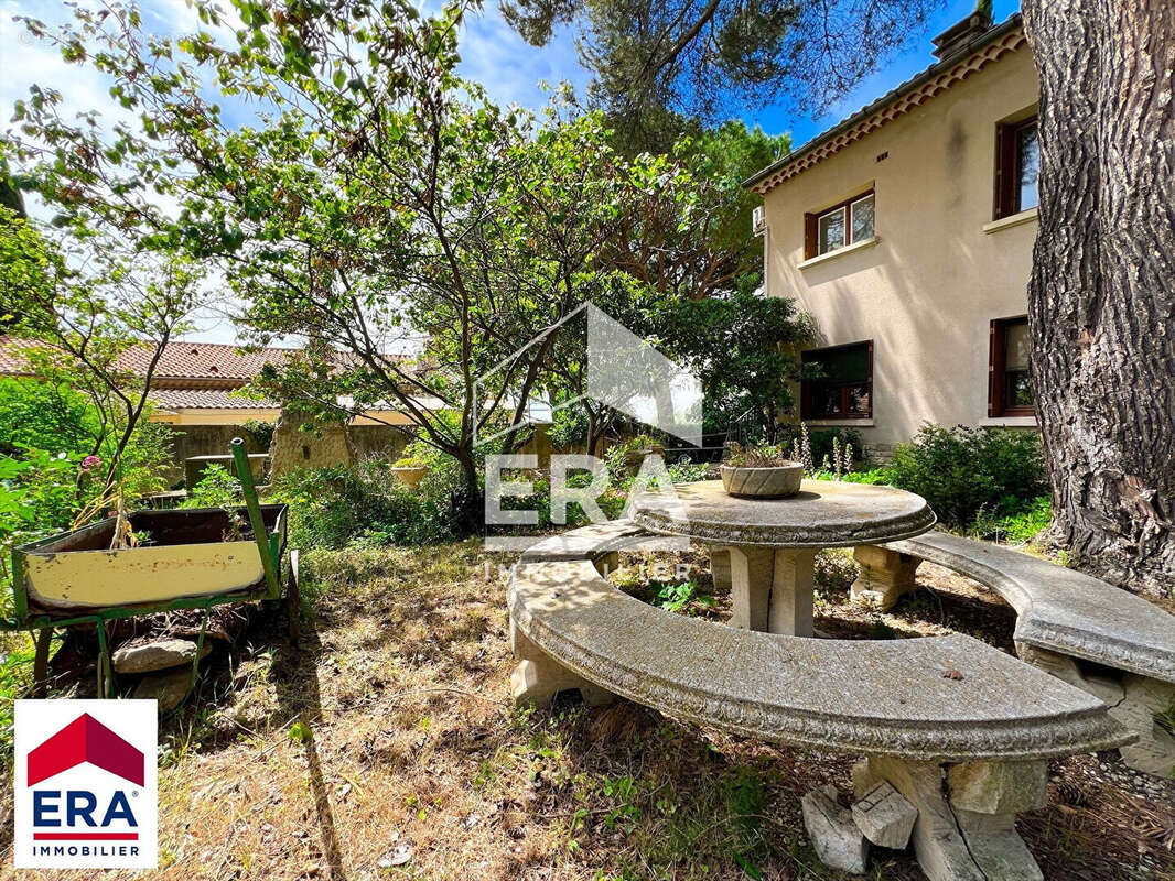Maison à BEAUMES-DE-VENISE