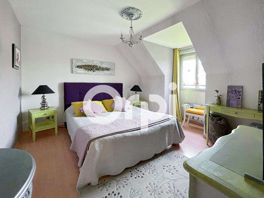 Maison à ESTREELLES