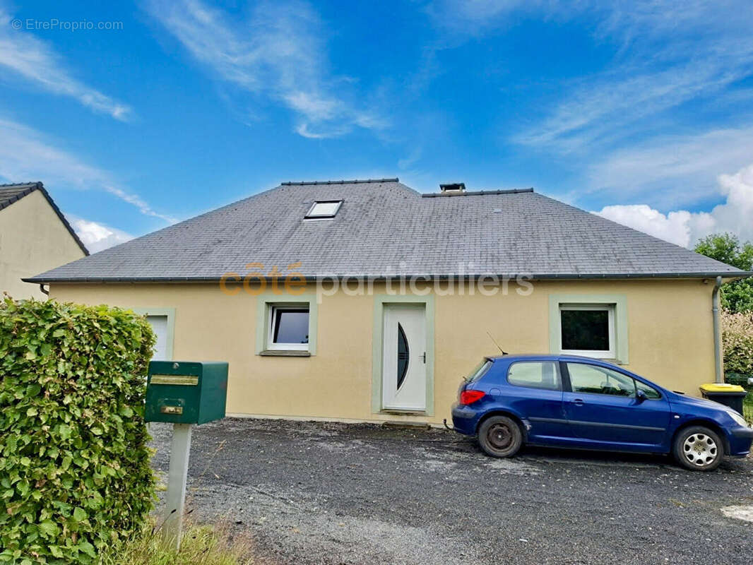 Maison à VILLEDIEU-LES-POELES