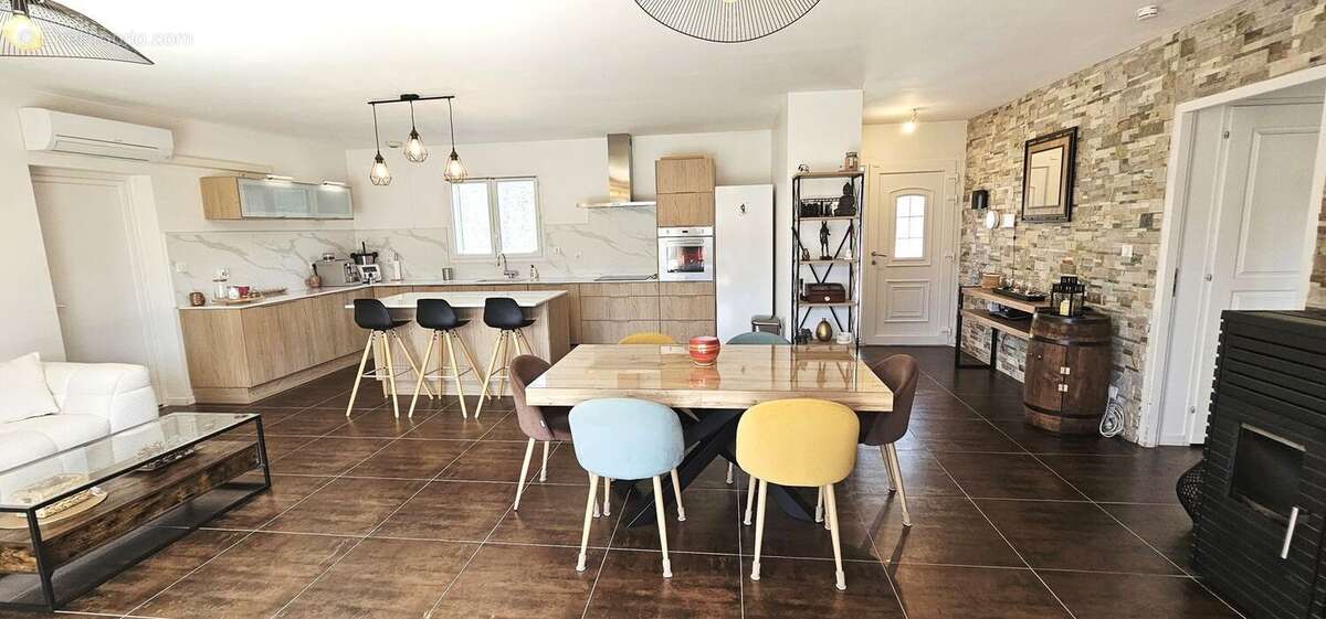 CUGES LES PINS-MAISON-A VENDRE-3 CHAMBRES-TERRAIN - Maison à CUGES-LES-PINS