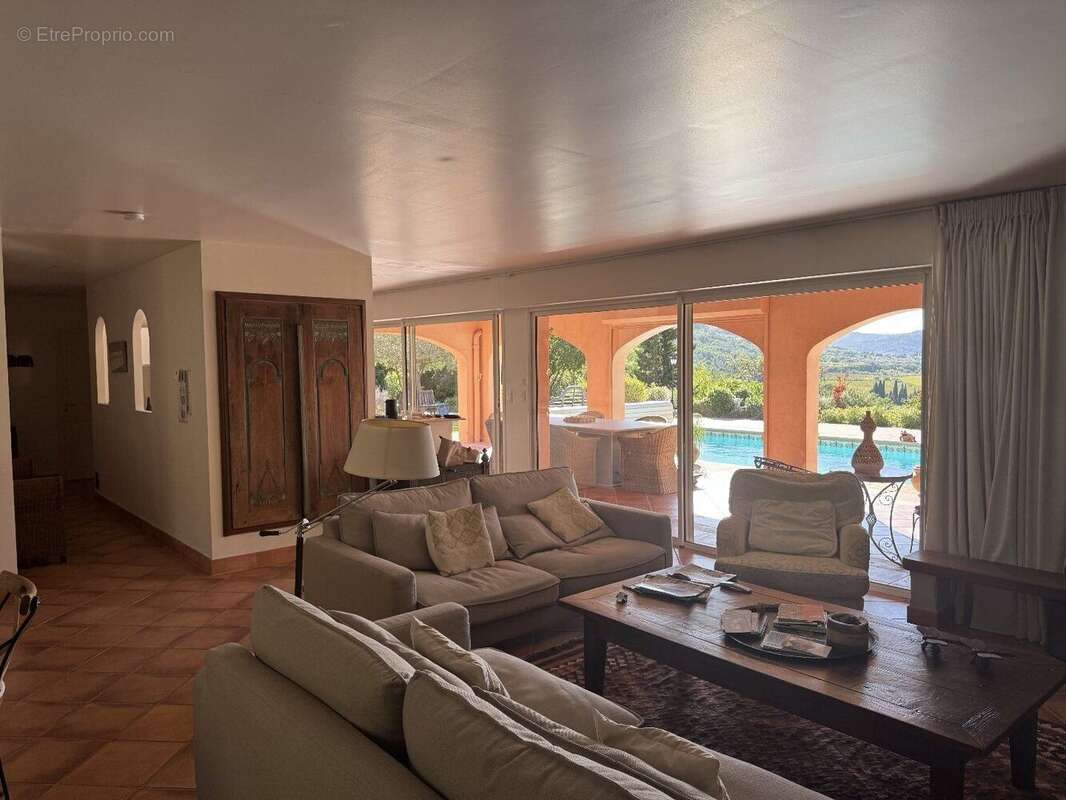 Photo 5 - Maison à SAINT-CHINIAN