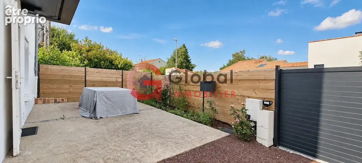 Maison familiale à Chanonat (63450) - photo 13