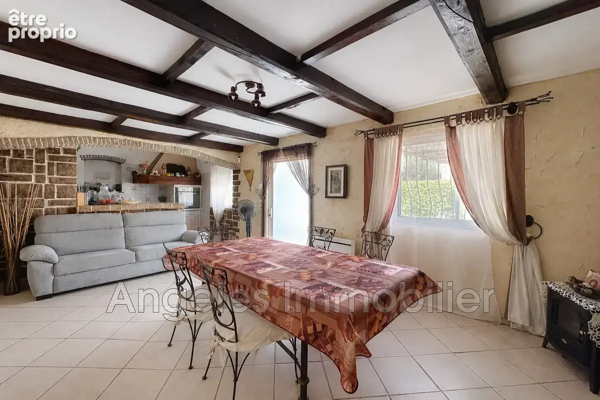 Maison 113 m² à Antibes  - photo 3