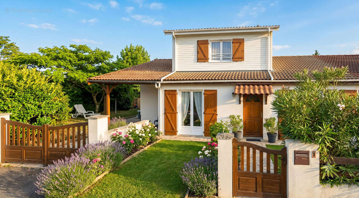 Maison à PESSAC