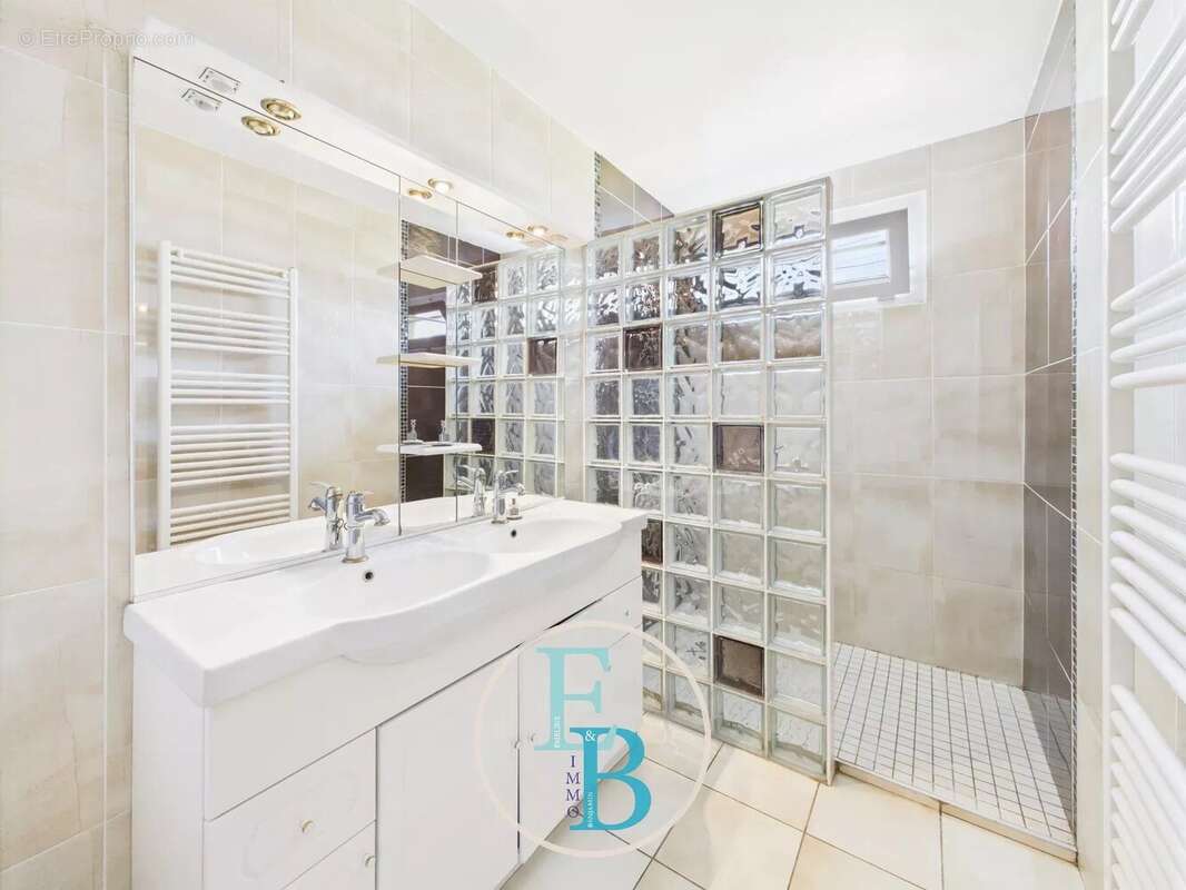 MAISON - T5 - 90m2 - photo 5