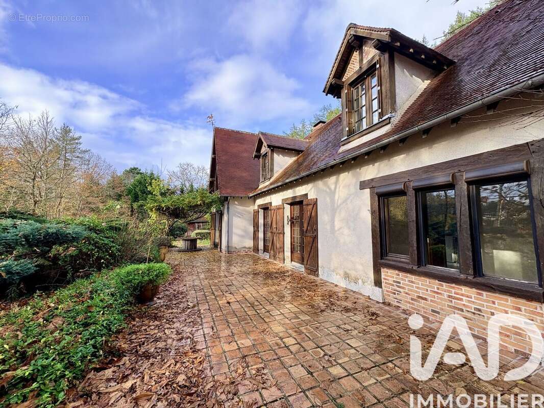 Photo 2 - Maison à SALBRIS