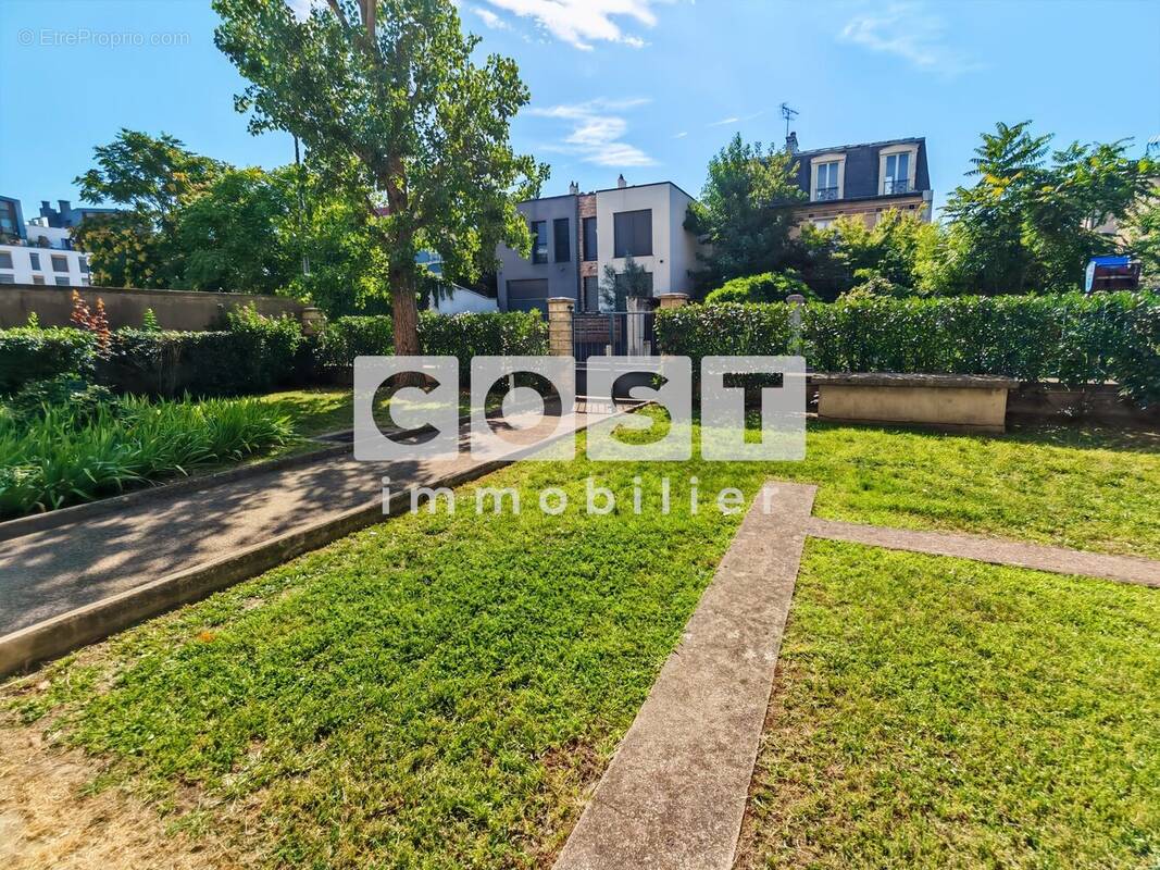 Appartement à ASNIERES-SUR-SEINE