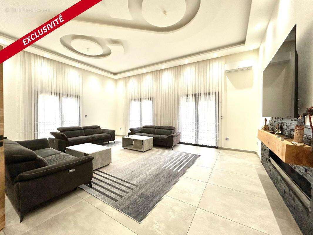 Maison récente de 165 m² de plain pied - photo 2