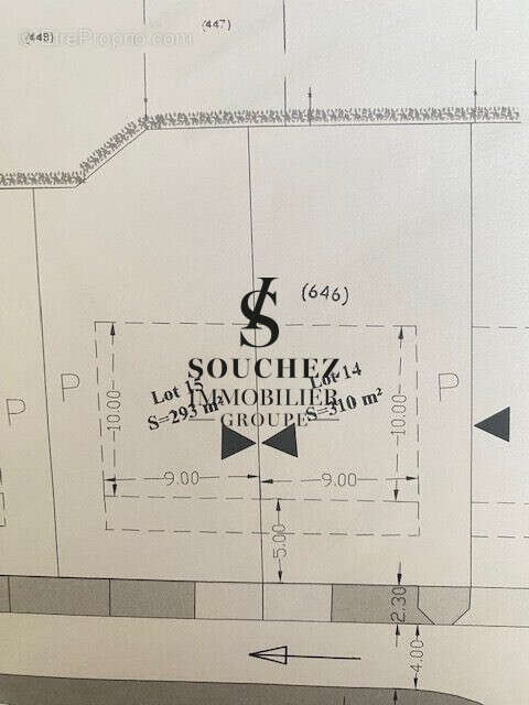 Terrain à EVIN-MALMAISON