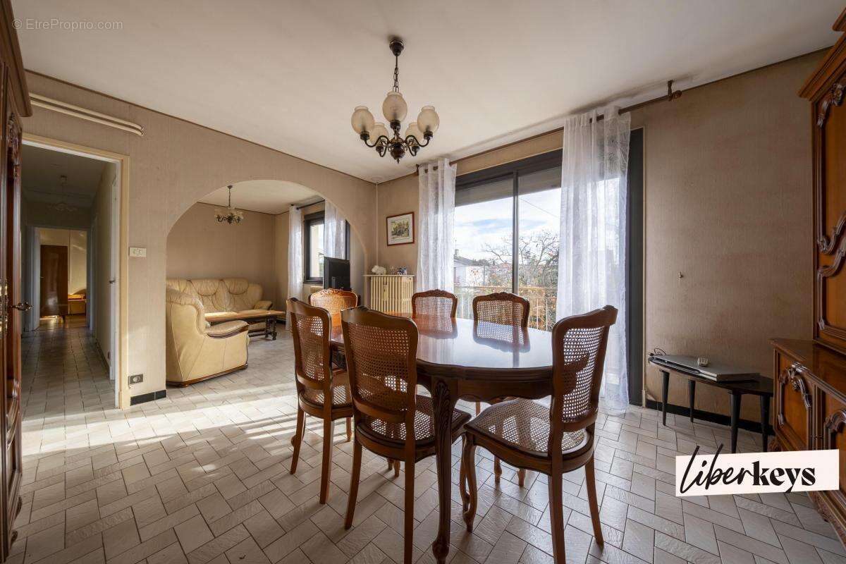 Maison à VILLENEUVE-TOLOSANE