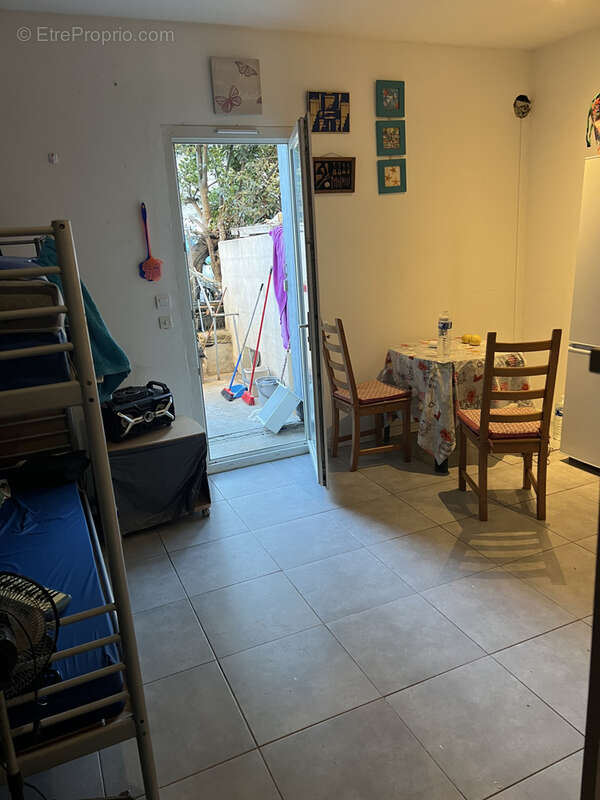 Appartement à LUNEL