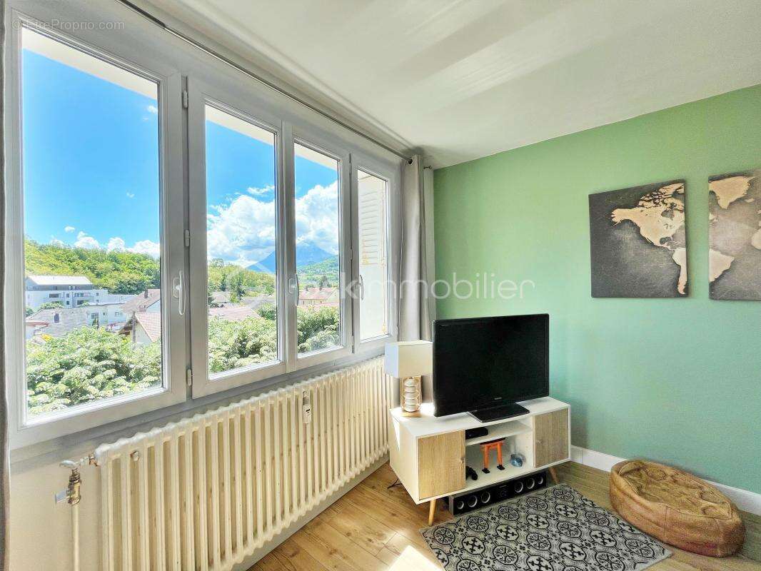 Appartement à BARBERAZ