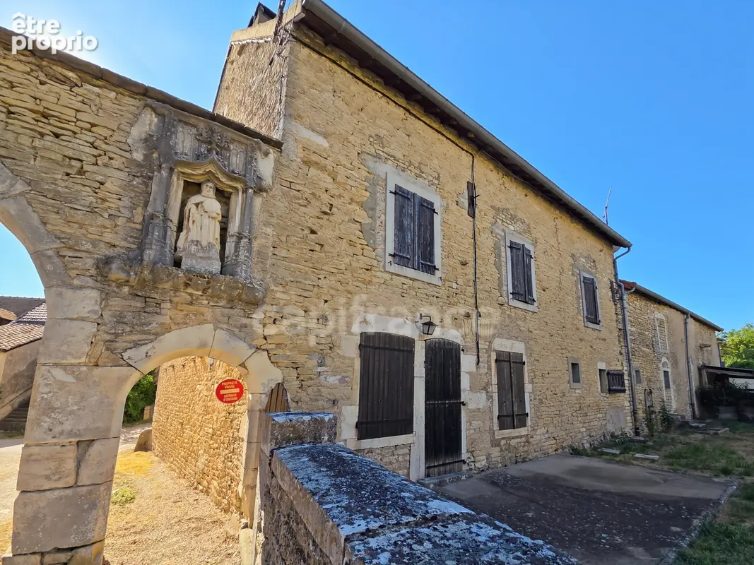 Maison en pierre à renover - photo 3