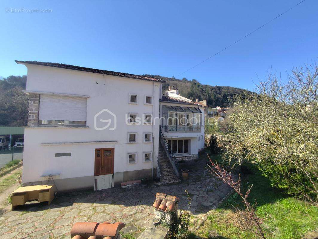 Grande maison avec appartement - photo 26