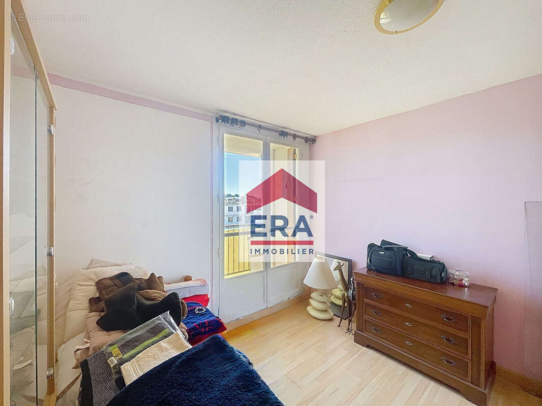 Appartement à MARSEILLE-14E