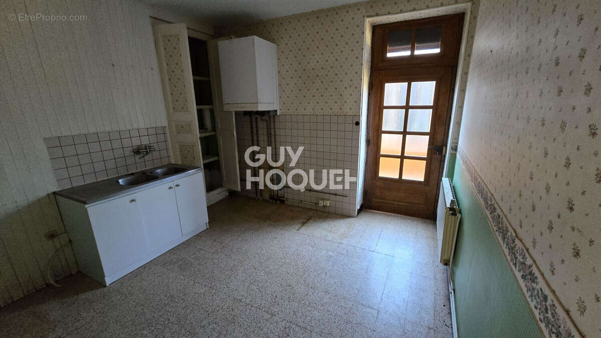 Maison à ECUISSES