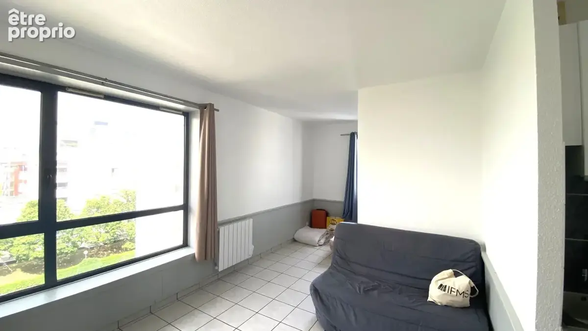 Appartement 28 m² à Rodez  - photo 2
