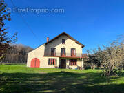 Maison à GUERQUESALLES